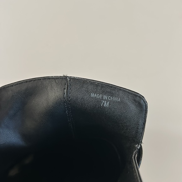 Rebecca Minkoff Black Semi Pointed Toe Patent Leather Slip On Mika Mules 7 M - Picture 8 of 8